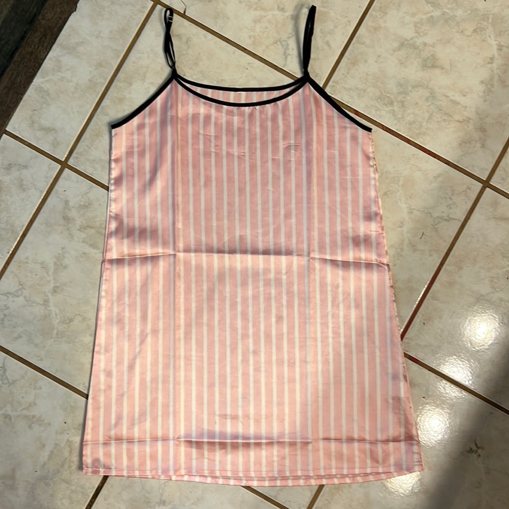 Victoria Secret. Size M.